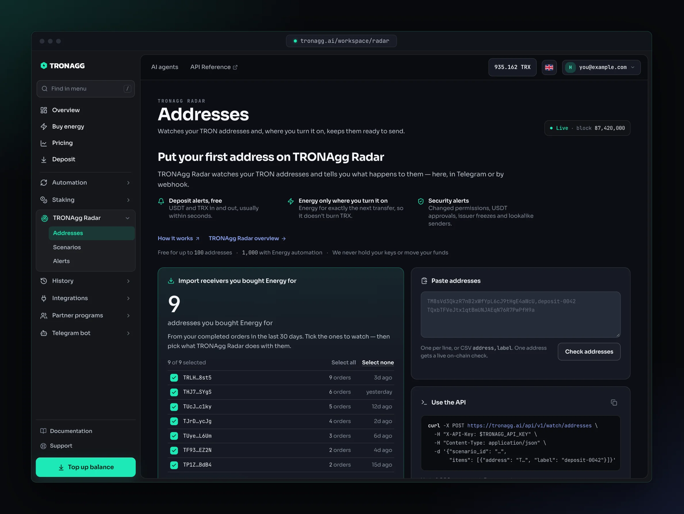 An empty TRONAgg Radar Addresses page: what Radar does (free deposit alerts, Energy only where you turn it on, security alerts), links to How it works and the TRONAgg Radar overview, and three ways to start: import 9 receivers of your Energy orders with a checkbox for each, paste addresses, or add them with the API.